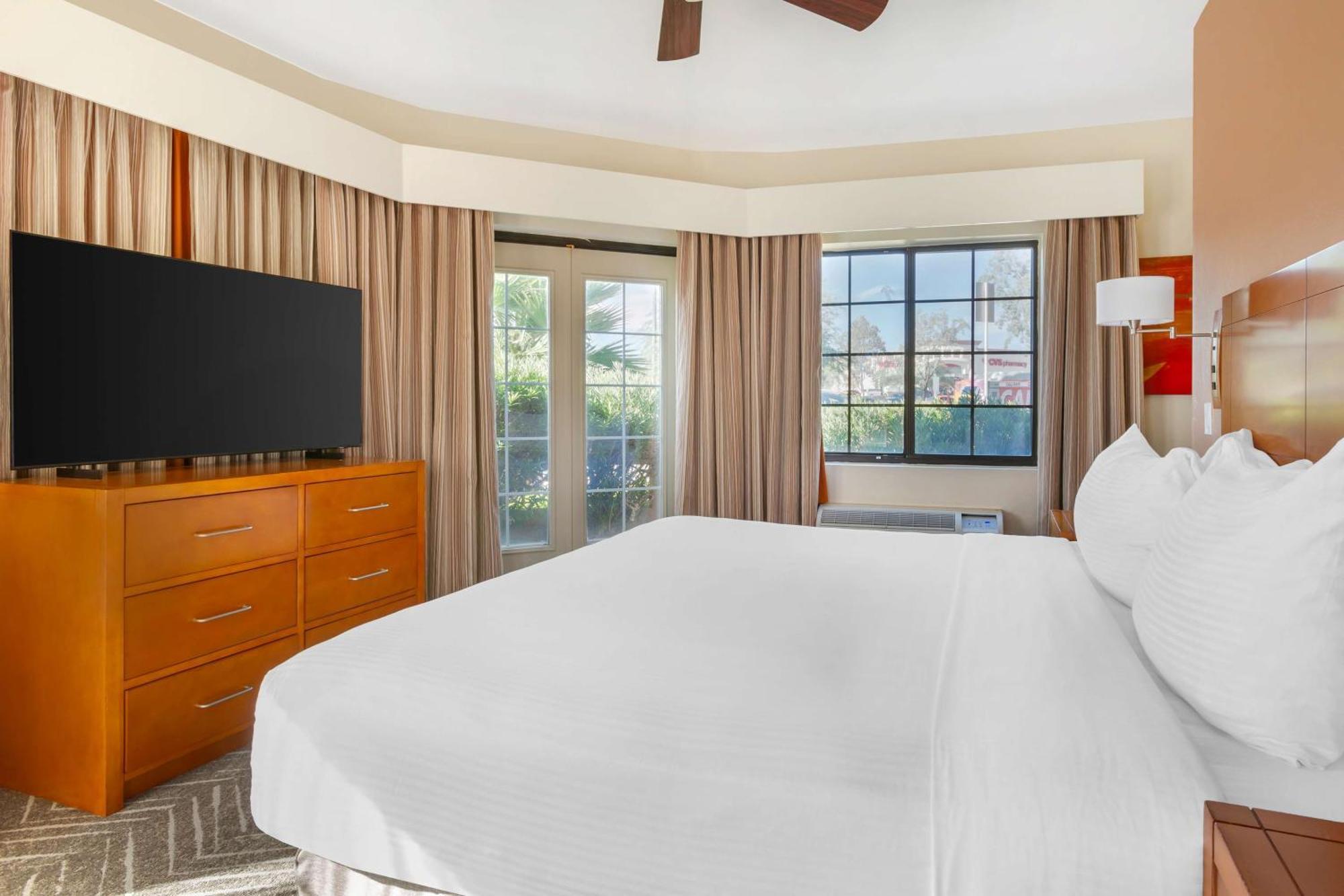 Hilton Vacation Club Varsity Club Tucson Eksteriør billede