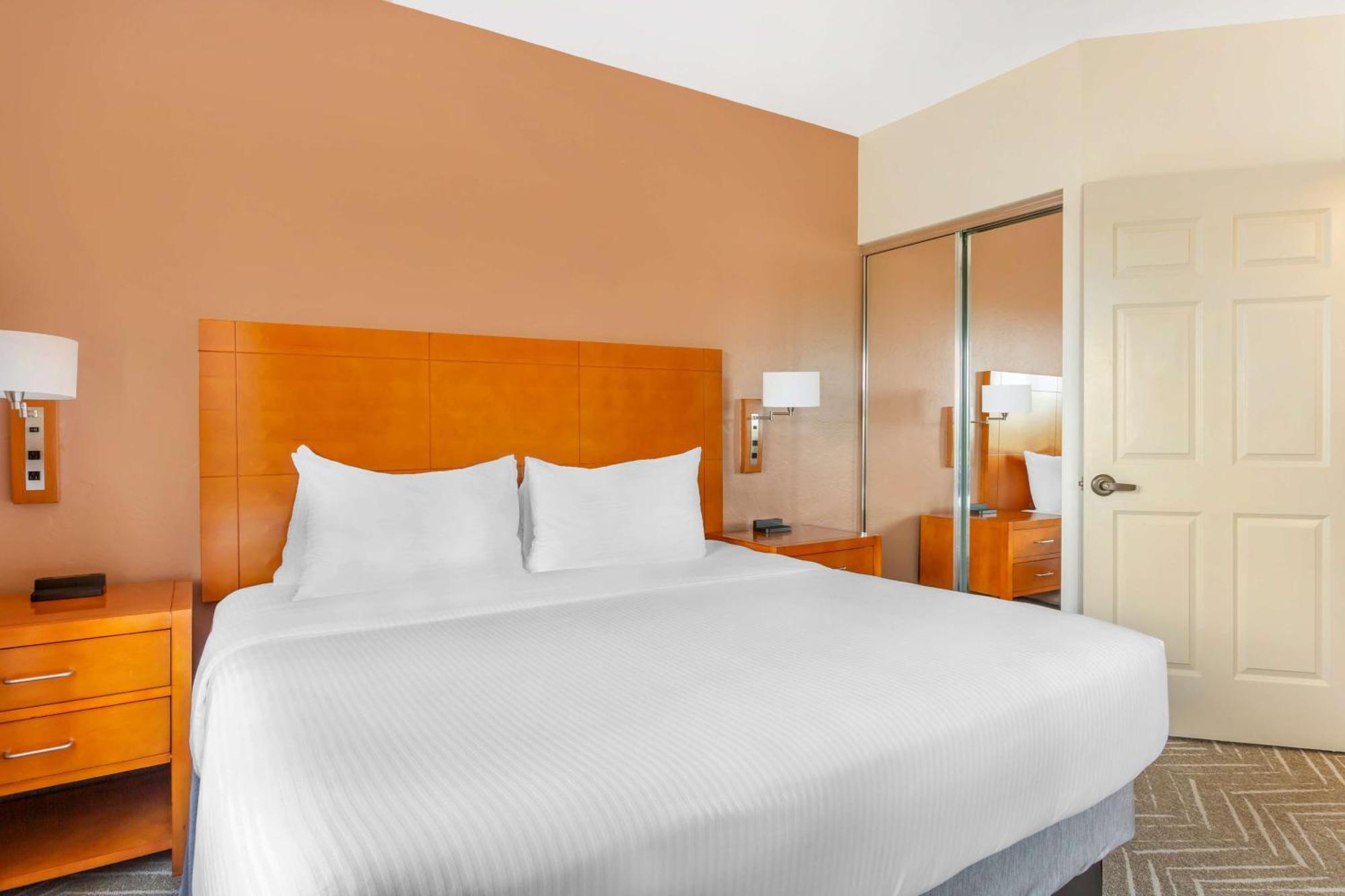 Hilton Vacation Club Varsity Club Tucson Eksteriør billede