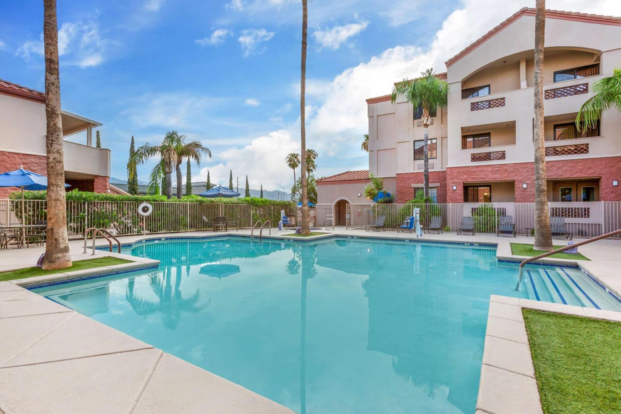 Hilton Vacation Club Varsity Club Tucson Eksteriør billede
